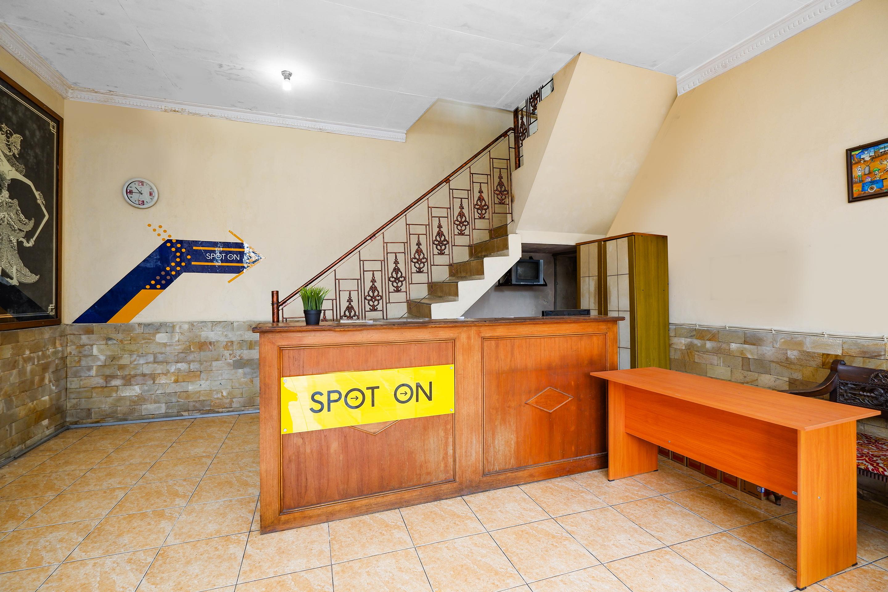 Spot On 2011 Hotel Mekar Sari Solo المظهر الخارجي الصورة